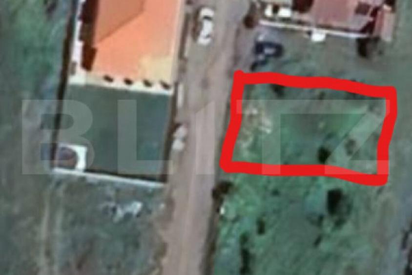 Teren intravilan, zona Partos utilitati pe teren - 1