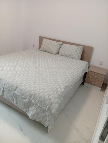 Proprietar inchiriez apartament - 6