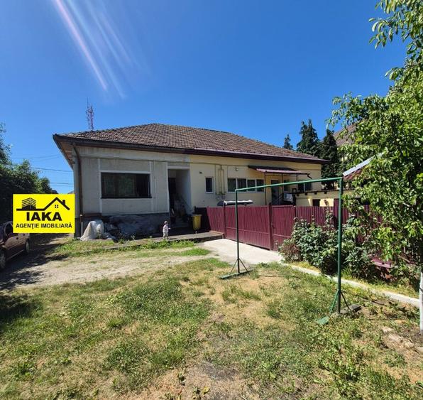 22 Decembrie, casa caramida - 2