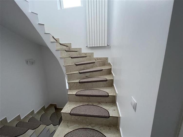 Casa noua,Mobilata,Utilata zona Voronet cu panorama spre oras - 10