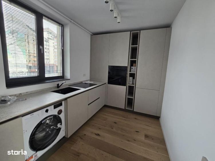 De inchiriat Apartament 2 camere, zona Ultracentrala Bloc Nou - 6