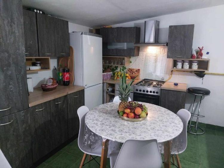 Casa de vanzare, Roman,Neamt - 1