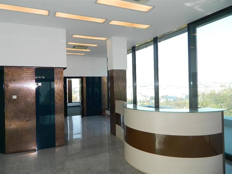 OFERTA ! Birouri LUX , 40 mp+terasa, Cladire noua , Aradului - 3