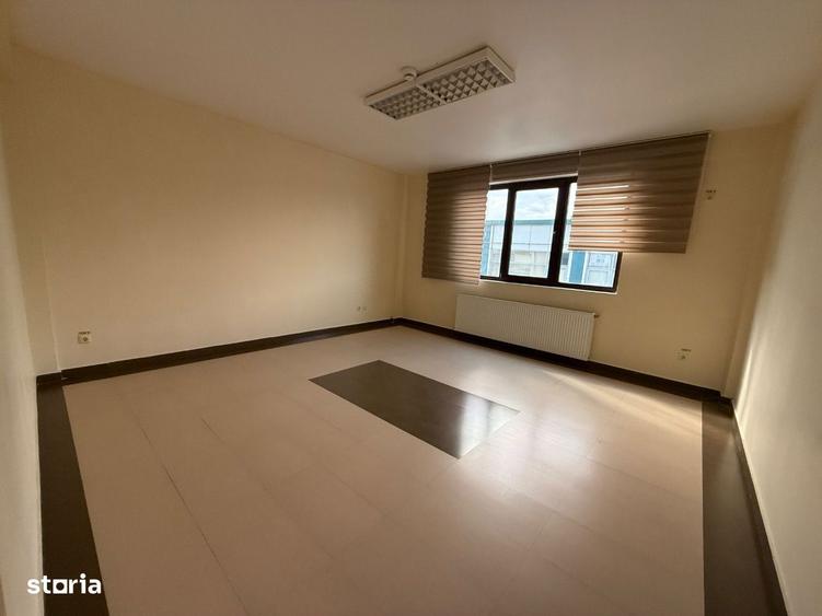 Spatiu birouri de inchiriat cu sala de conferinte sau un birou mare - 3