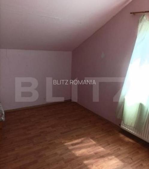 Casa de vanzare cu 5 camere