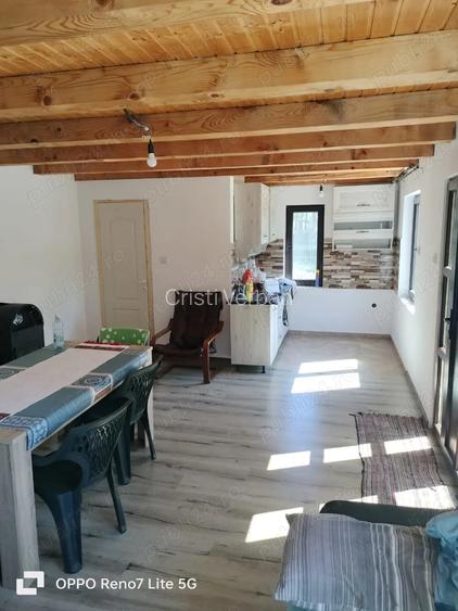 Vand casa de locuit langa Ha?eg, jud Hunedoara .