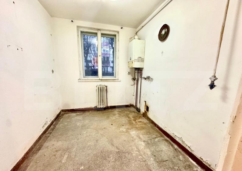 Apartament de vanzare cu 2 camere in Cugir, pretabil si pent - 6