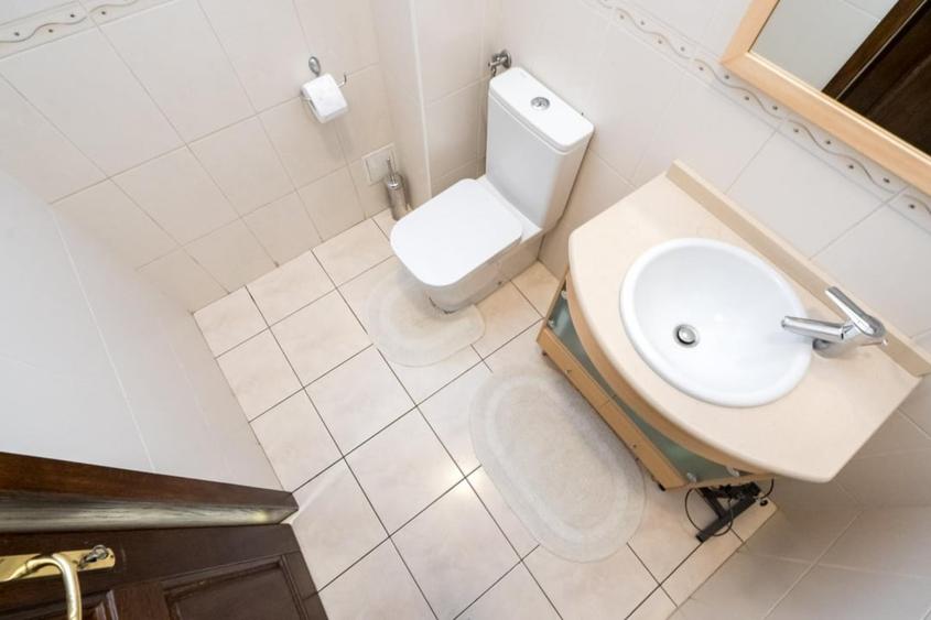 ARMENEASCA, BIROU PARTER-185 MP! - 2