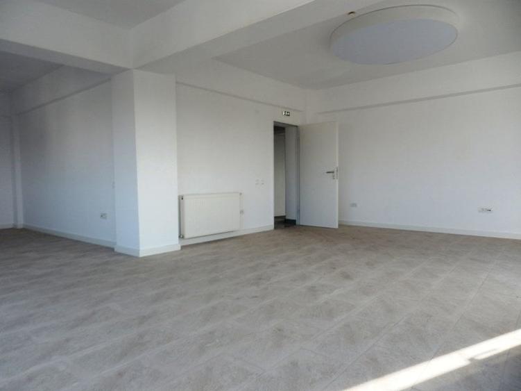 Închiriere spațiu birouri + comercial, Etaj 1 – doar 1700 €/lună! - 8