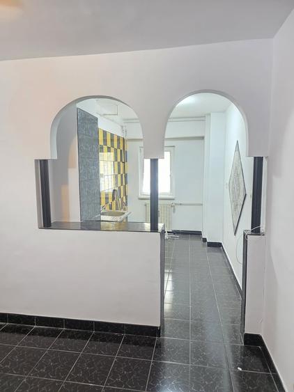 Unirii, Calarasi, bd. Matei Basarab - 6