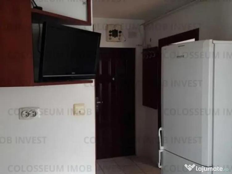 Garsoniera decomandata - zona Garii - 3