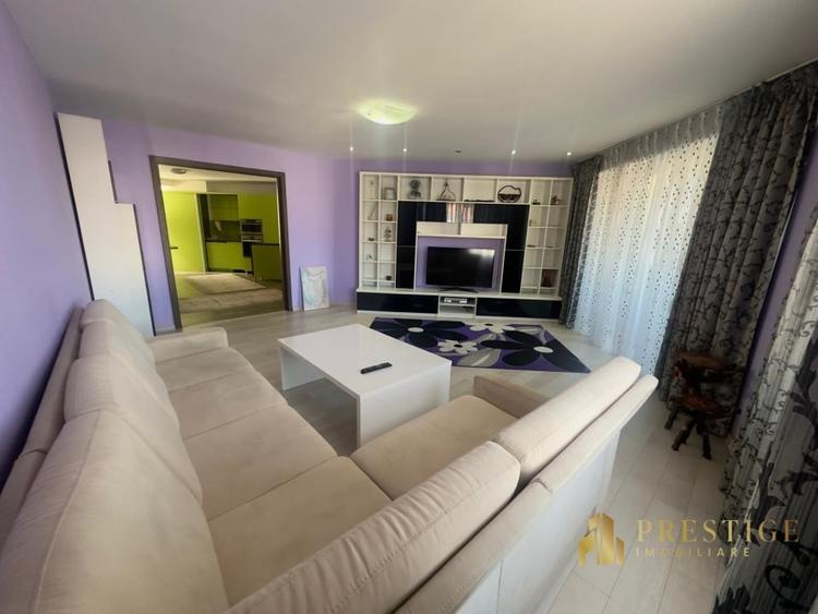 Apartament spatios tip C cu 3 camere de vanzare pe Bld. Decebal-Oradea - 1