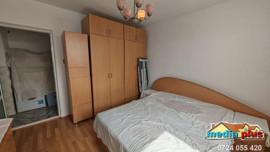Apartament 2 camere, Piața Centrală – mobilat, centrală proprie, 53.500 € - 5