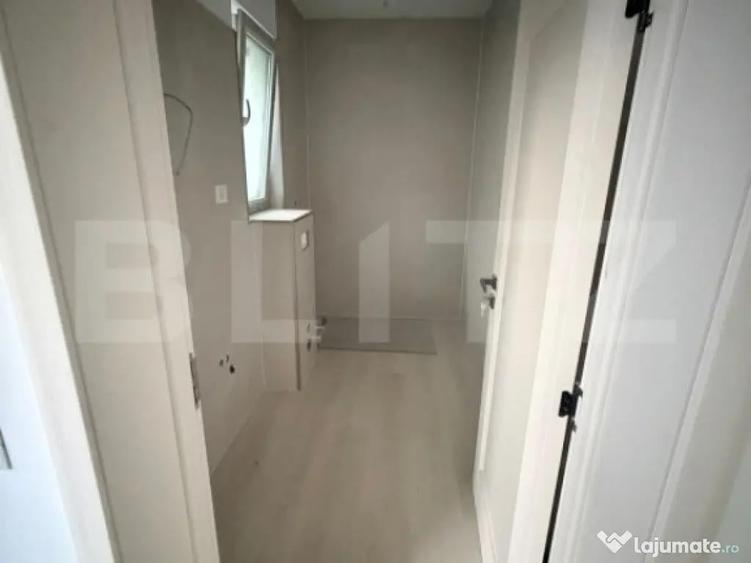 Casa de vanzare in Sanpetru teren 300 m2, suprafa? - 10