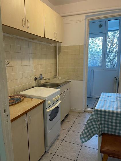 Apartament cu 2 camere, zona Podu Ros - 3