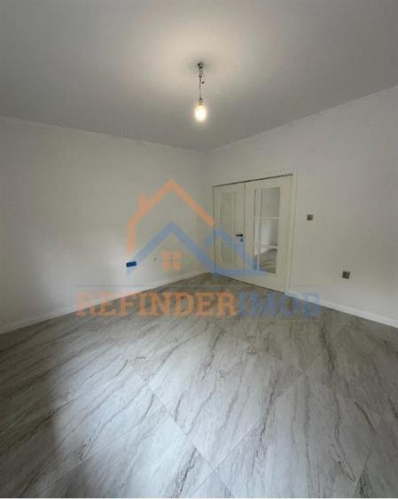 Apartament de vanzare 3 camere zona Tineretului - 9