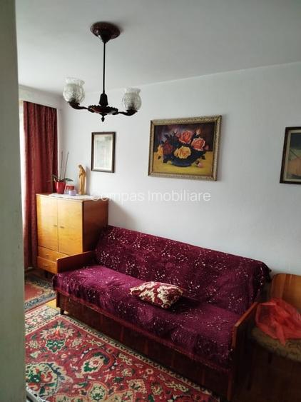 Apartament 3 camere, decomandat, Piatra Neamt Apartament 3 camere, decomandat, Piatra Neamt