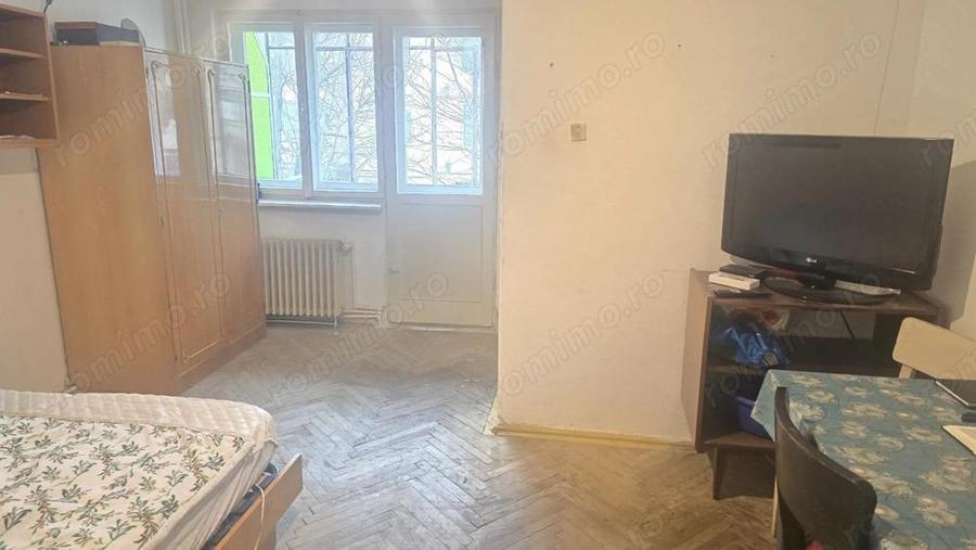 Inchiriez sau vand garsoniera in Deva, zona Dacia, etaj 1, mobilata, utilata - 2