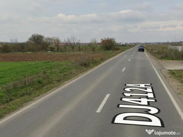 2300 Mp teren intravilan - ie?ire la Drum jude?ean acte in regula - 2