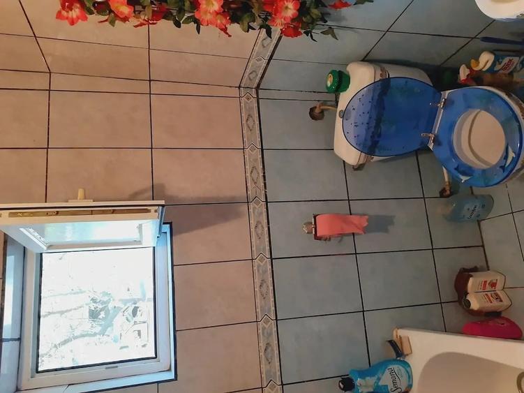 Casă cu 3 camere cu Teren 803 Mp în Central