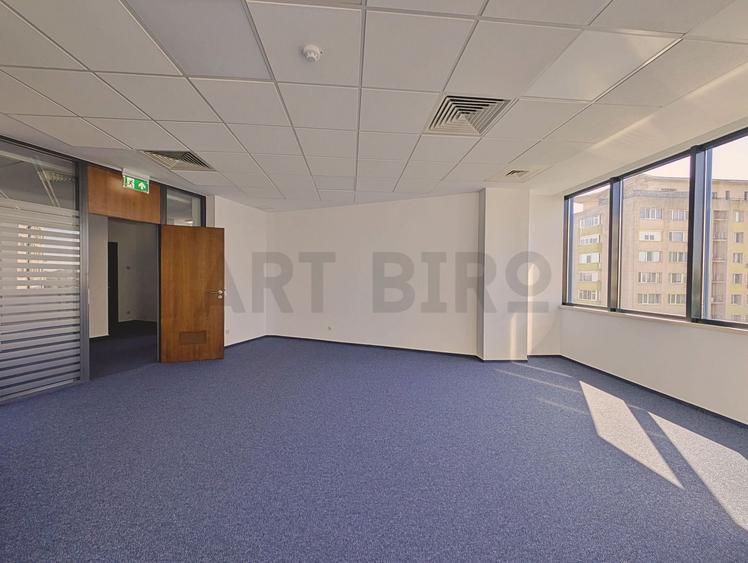 Zero comision, 87-334mp birou Gara de Nord, M. Transporturilor, 3'[M] - 3