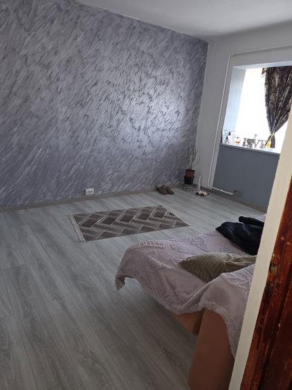 Vand garsoniera etaj 3 - 2