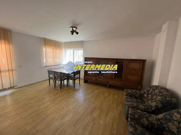 3 camere de inchiriat Bloc Nou Centru etaj 1 mobilat - 9