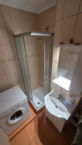 Lujerului, Militari - 9