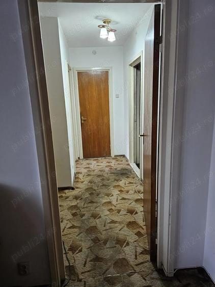 3 camere, 3 9 piata Gorjului - 9