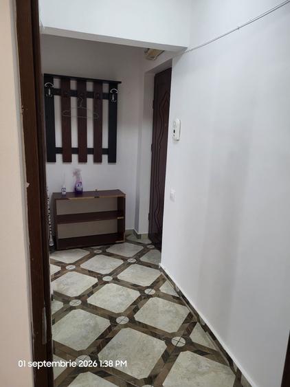 Apartament cu 3 camere decomandat în Brâncoveanu