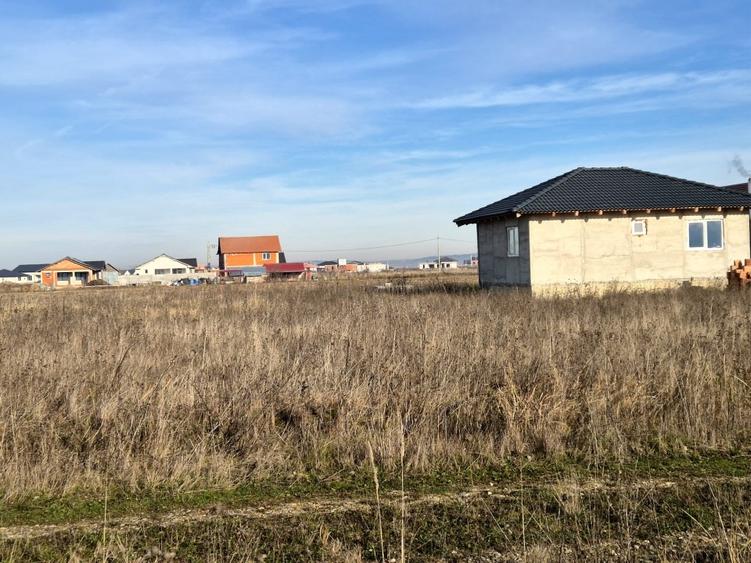 Teren intravilan Cihei – 809 mp, zonă în dezvoltare, acces rapid Oradea - 1