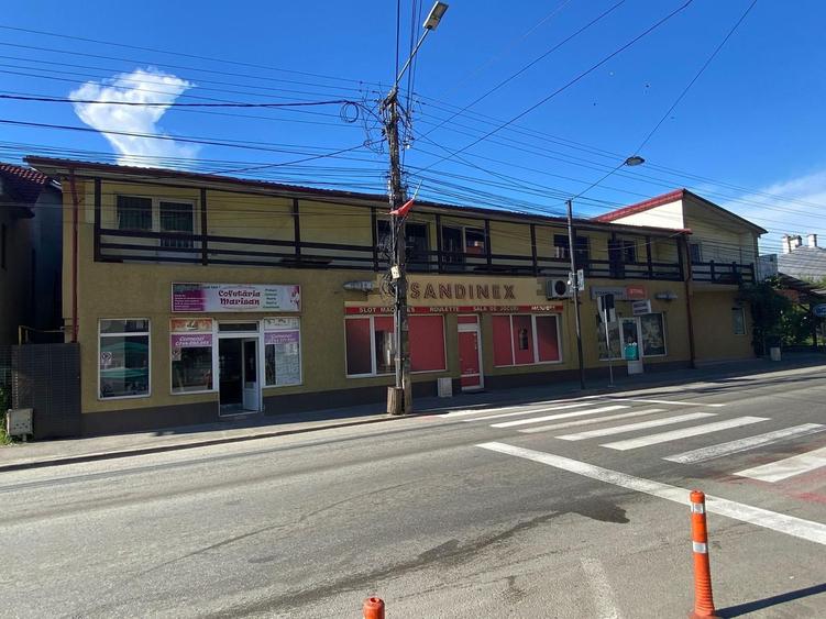 De inchiriat spatii comerciale Nasaud zona centrala spatiu comercial - 2