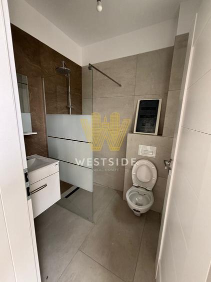 Apartament cu 4 camere decomandat în Girocului