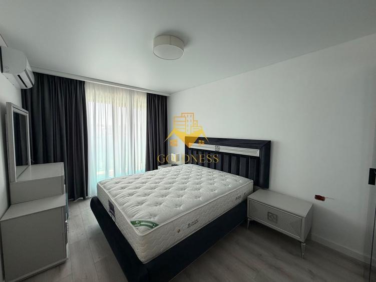Apartament cu 3 camere semidecomandat în Central