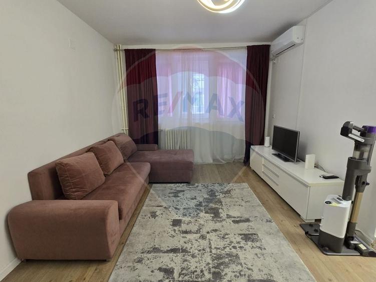 Apartament cu 2 camere semidecomandat, mobilat în Giulești