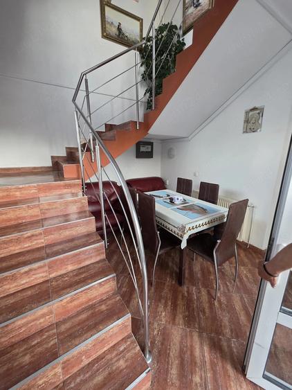 Casă cu Teren 600 Mp în Central