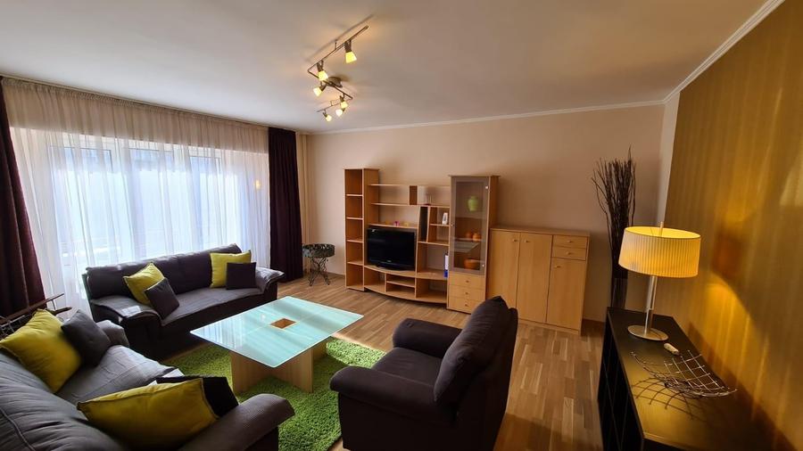 Calea Calarasilor: Apartament cu 2 camere , la cateva minute de Piata Unirii ! - 2