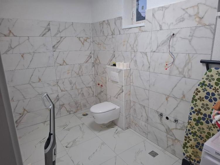 Casă individuală cu 3 camere cu Canalizare în Sâncrai