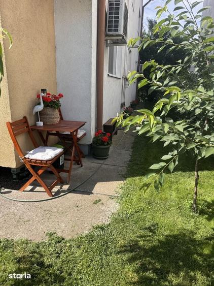 Apartament cu 3 camere decomandat în Exterior Vest