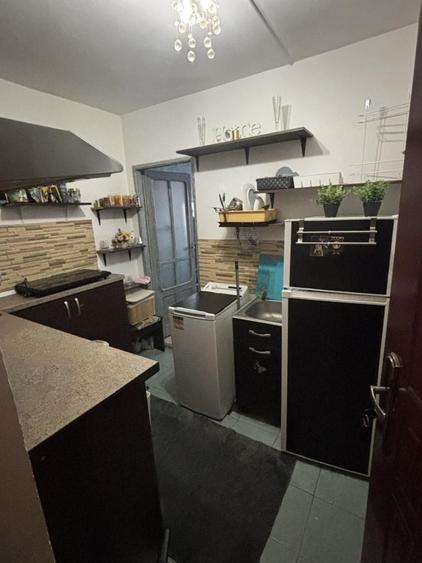 Garsonieră decomandată în Central