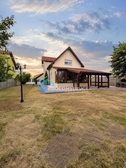 Casă individuală cu 5 camere cu Teren 630 Mp în Dumbrăvița
