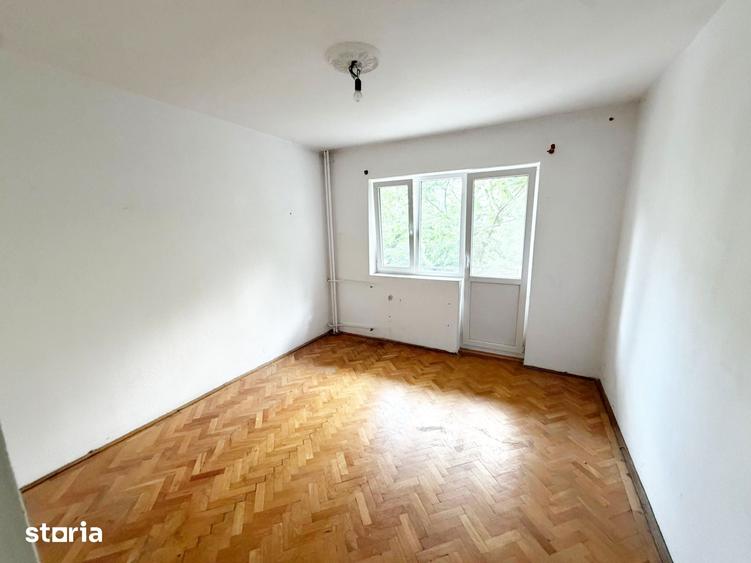 Apartament cu 3 camere în Șega
