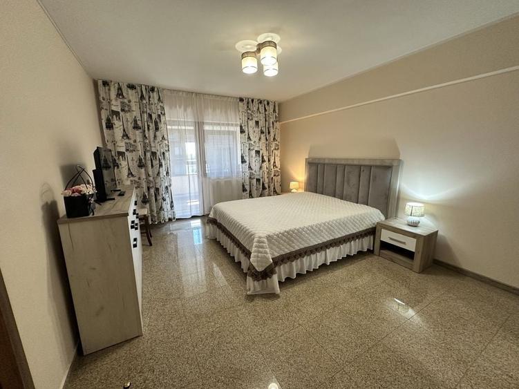Apartament cu 2 camere decomandat în Ultracentral