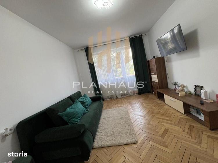 Apartament cu 3 camere decomandat în Central