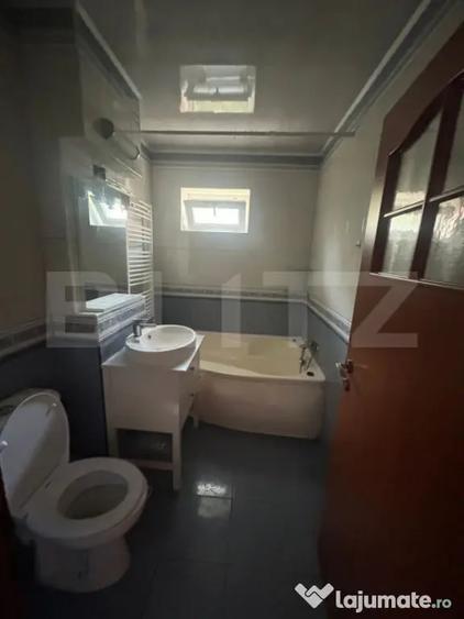 Apartament cu 2 camere semidecomandat în Aleea Trandafirilor