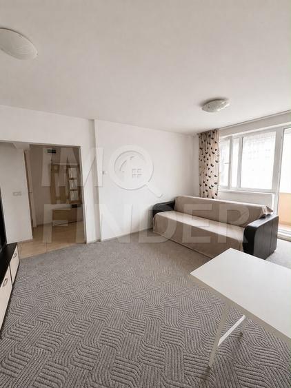 Apartament cu 2 camere semidecomandat, mobilat în Gheorgheni