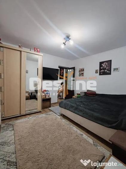Casă cu 5 camere cu Teren 3000 Mp în Mânjești