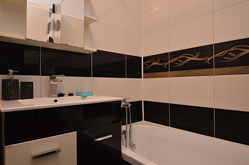 INCHIRIERE GARSONIERA TITAN - PIATA MINIS - 15