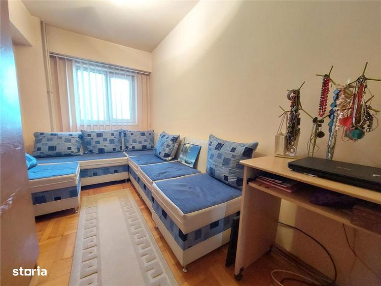 4 camere,decomandat, 92 mp, etaj 7, loc parcare, Centru -Unirii - 2