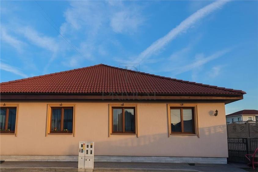 Duplex pe parter - mansarda amenajata - zona buna - 1